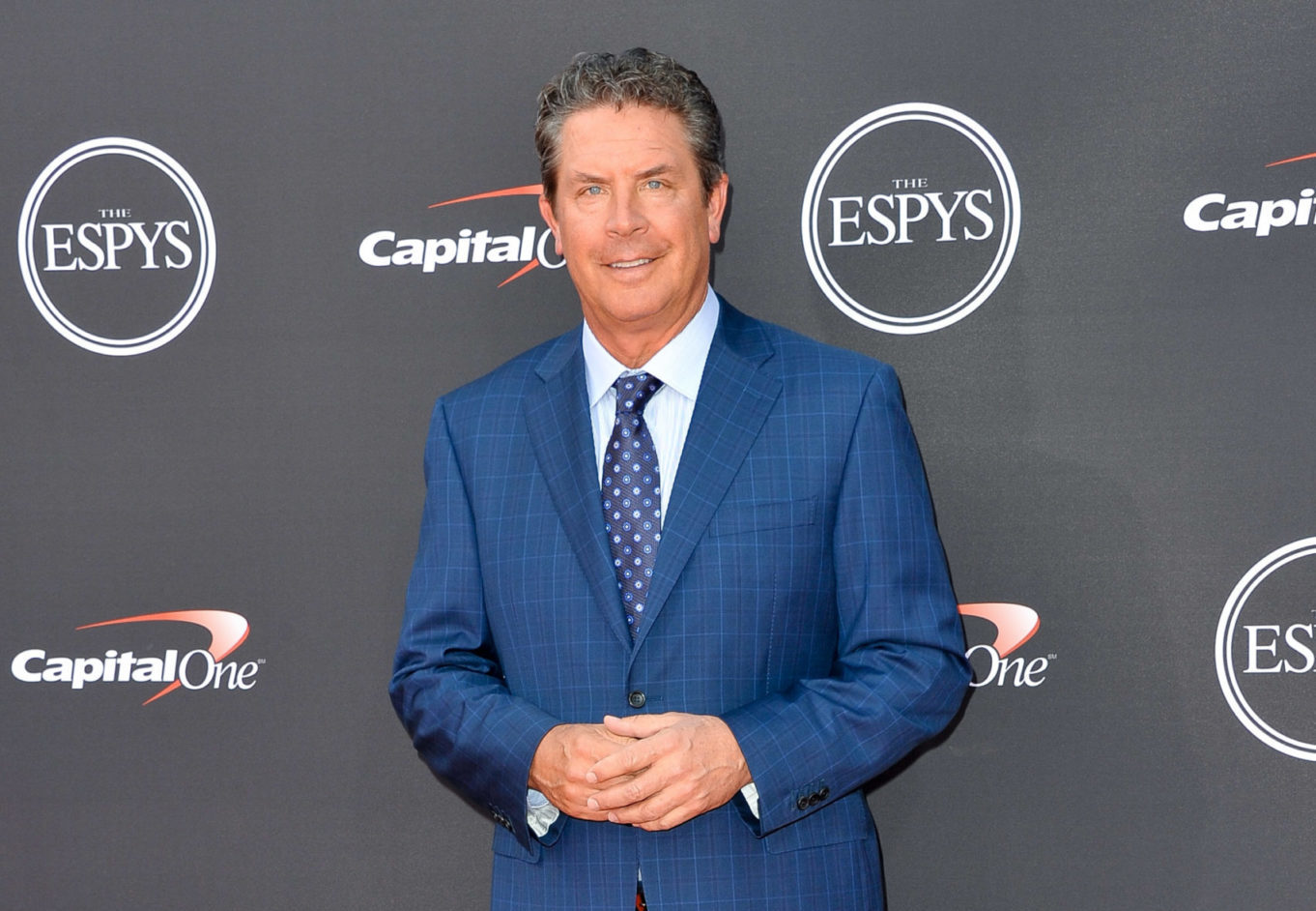 Dan Marino Pays it Forward  Foundation Center for Autism