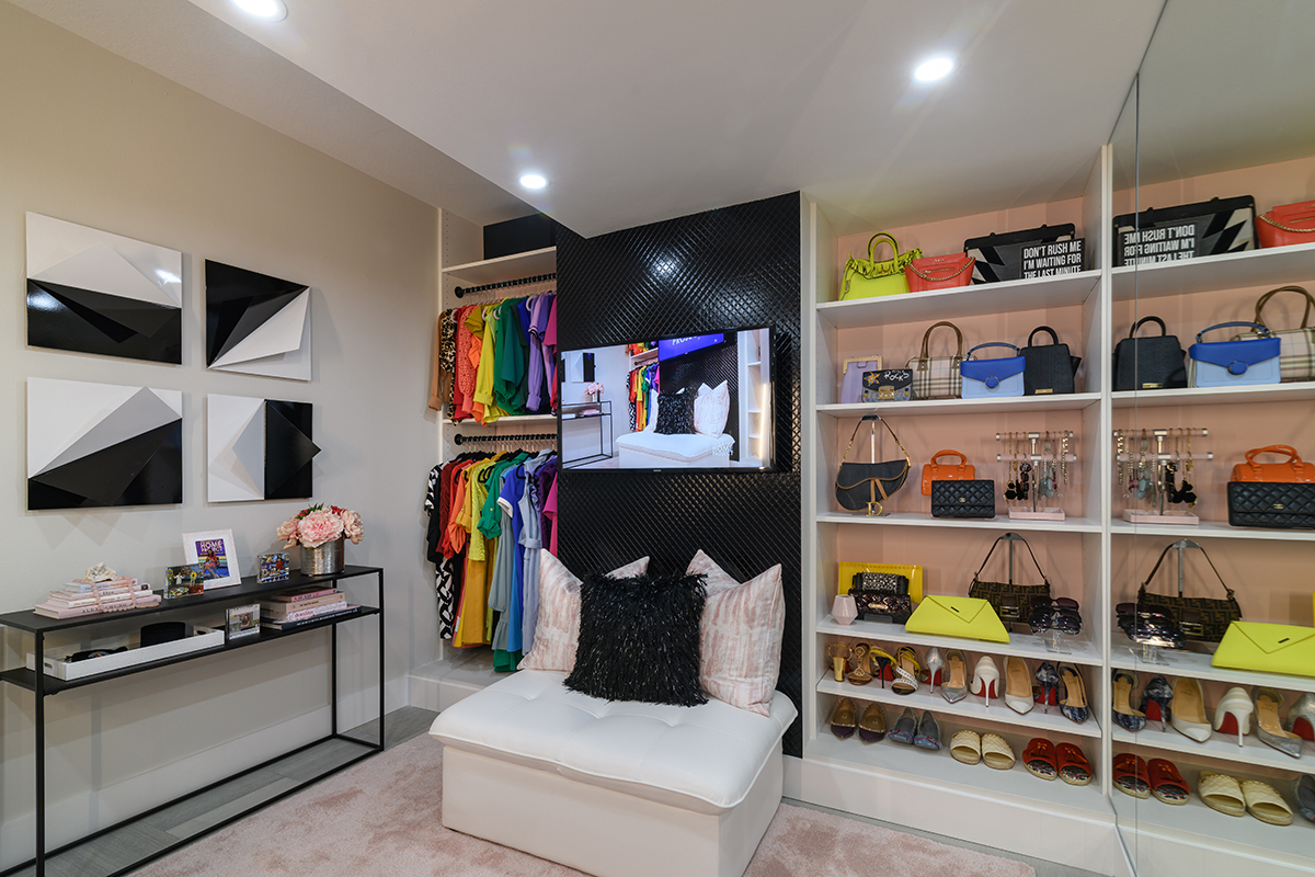 When Did Custom Closets Become the Ultimate Status Symbol? - WSJ