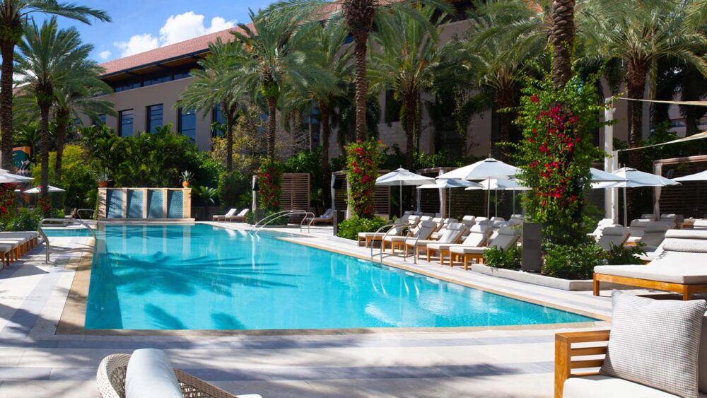 Hilton West Palm Beach Pool